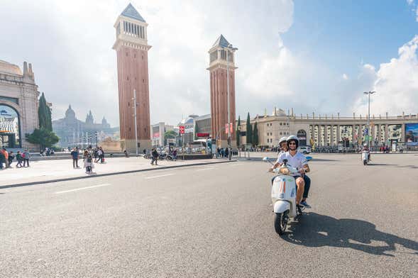 Location de vespa à Barcelone