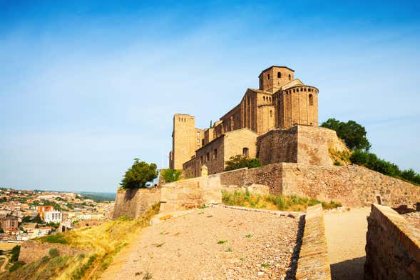 Excursion à Cardona, Montagne de Sel et Montserrat en petit groupe