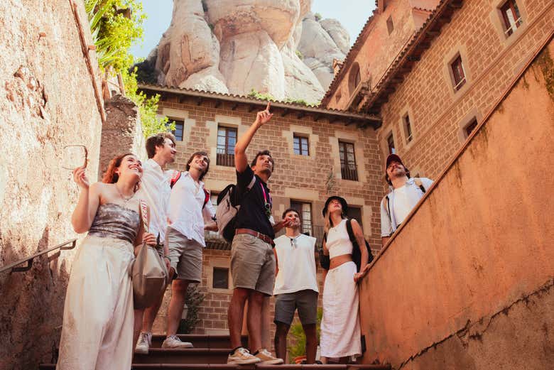 Explorez Montserrat