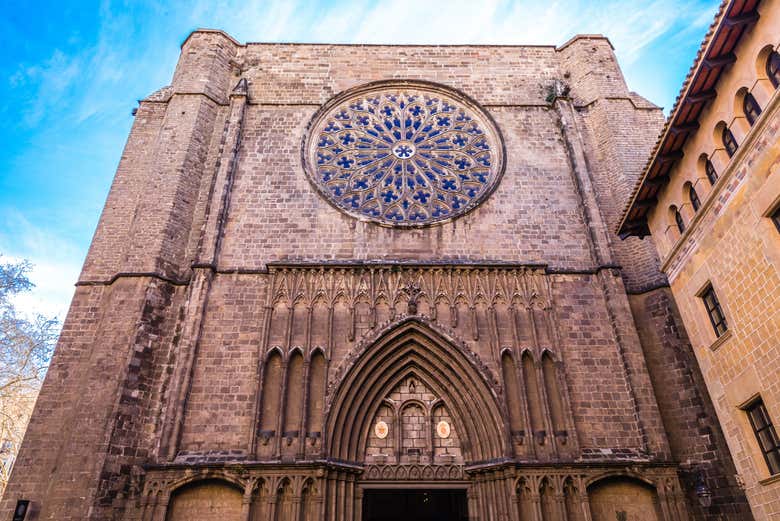 Contemplez la basilique de Santa Maria del Pi