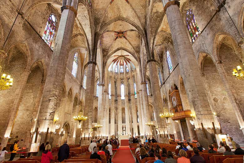 Interieur de la basilique Santa María del Mar