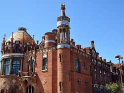 Hospital de la Santa Creu i Sant Pau, édifice