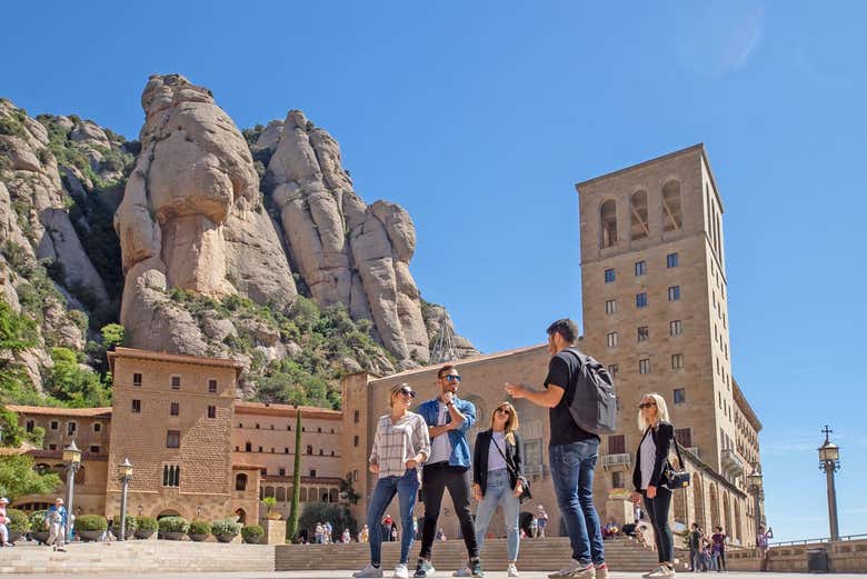 Plaza de Santa María, à Montserrat