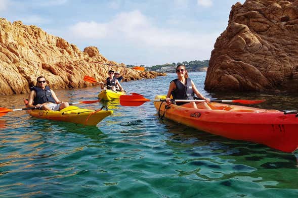 Randonnée + Kayak et snorkeling sur la Costa Brava